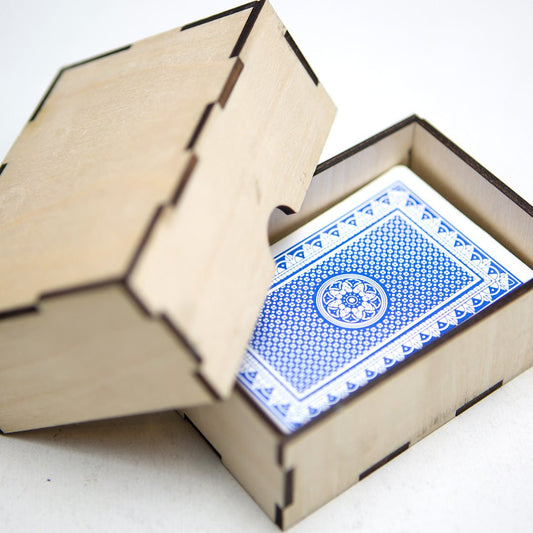 Speelkaarten opbergbox - Creating adventure
