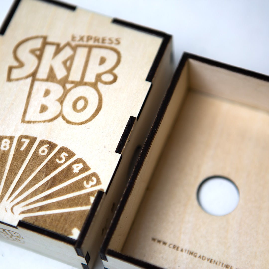 Speelkaarten opbergbox - Creating adventure